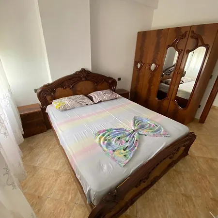 Apartment Leo Durres