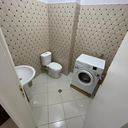 Apartment Leo