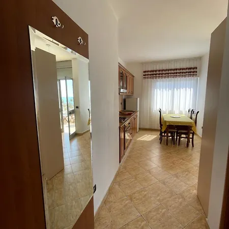 Apartamento Leo Durrës