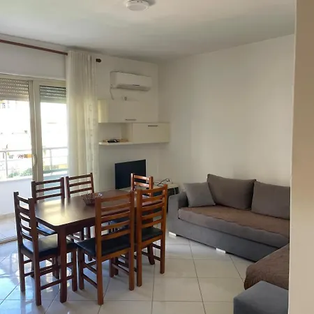 Apartment Leo *